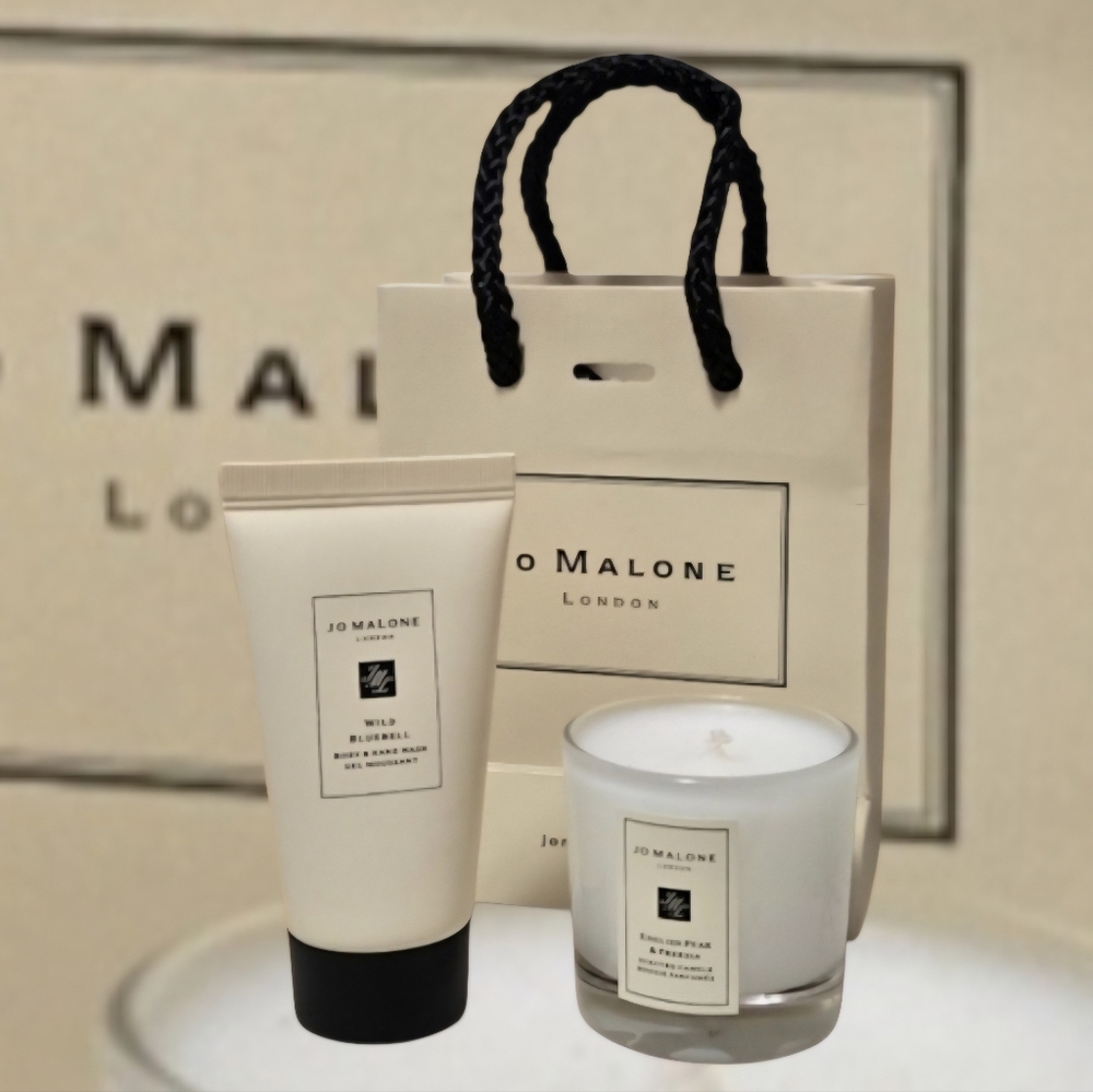 Jo Malone Wild Bluebell Body Wash and Candle Set (3PCS)